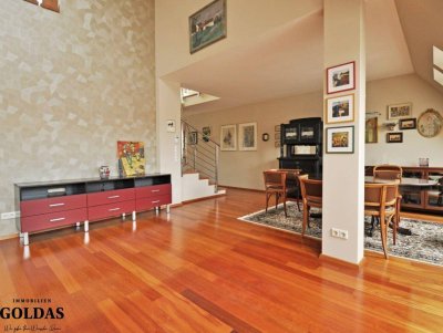 Elegante Dachgeschoß-Maisonette mit offenem Charakter, Südterrasse und Wintergarten