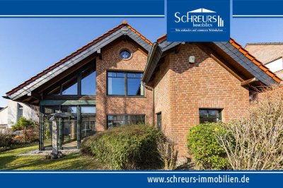 Exklusives Architektenhaus im modernen Chalet-Stil in familienfreundlicher Wohnlage Neukirchen-Vluyn