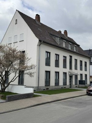 Lichtdurchflutete kernsanierte 3-Zimmer-Wohnung mit Gartenalleinnutzung in Ahrweiler