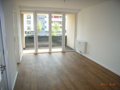 Servicewohnen in Seniorenresidenz, schöne 2-Zimmerwohnung mit Duschbad, Süd-Loggia und Fahrstuhl