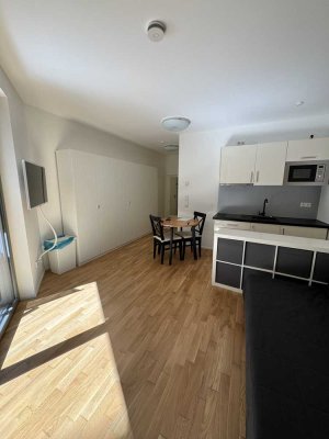 Stilvolle möblierte Neubauwohnung mit Terrasse & Top-Lage in Berlin-Spandau – ideal für Singles