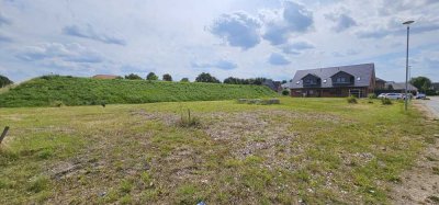 Brunsbüttel/Elbe/NO-Kanal: Neubau-Mehrfamilienhaus mit 2.524m² Baugrundstück und Baugenehmigungen!