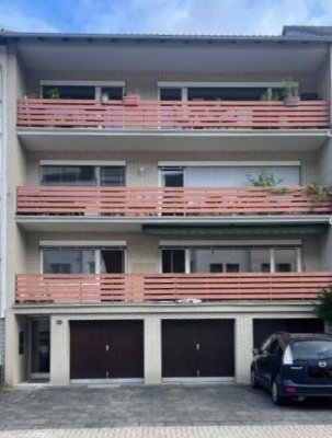 Modernisierte 3-Zimmer-Wohnung 102qm mit zwei großen Balkonen in ruhiger Bestlage von Bonn-Kessenich