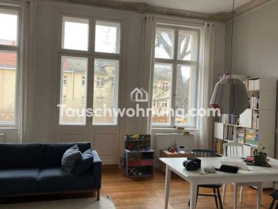 Tauschwohnung: 5 Zimmer Altbauwohnung mit Garten und Balkon