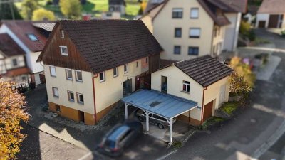 EINFAMILIENHAUS MIT SCHEUNE UND GARAGE IN ROSENGARTEN-RIEDEN