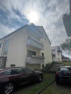 Geräumiges, gepflegtes 15-Zimmer-Mehrfamilienhaus in Stuttgart Neugereut