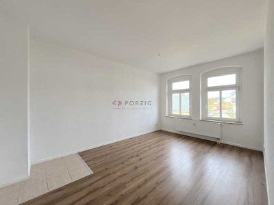 Groß, hell & voller Möglichkeiten – 4,5-Zimmer-Wohnung mit Balkon