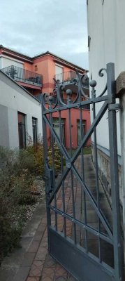 Altbauwohnung im Erdgeschoss