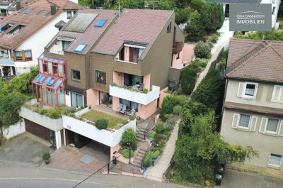 Außergewöhnlich, anders - einfach genial
DHH mit ELW und Doppelgarage in Leonberg-Höfingen