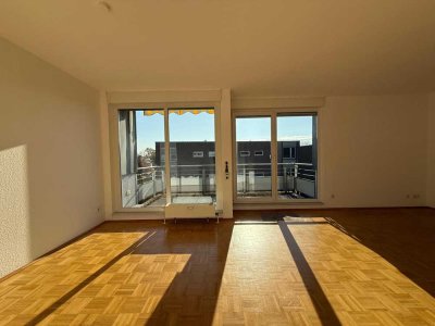 Wohnen mit Stil: Sanierte 3-Zimmer-Wohnung mit Balkon & Tiefgaragenstellplatz