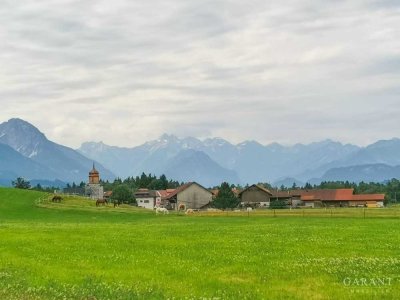 Burgberg: "Zentral wohnen, bequem leben - 2 Zimmer-Erdgeschoss-Wohnung mit Balkon"