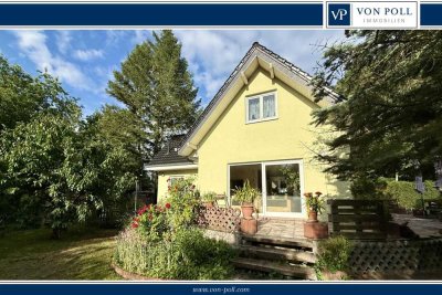 Modernes Einfamilienhaus mit großem Garten zum Sofortbezug