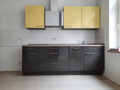 Vollständig renovierte 3-Raum-Wohnung mit Balkon und Einbauküche in Mettmann