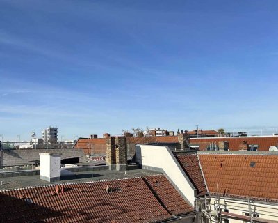 Absolute Seltenheit: Lichtdurchflutete Penthouse-Wohnung mit zwei Terrassen