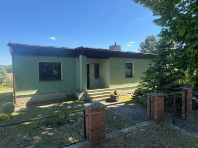 Bungalow mit großem Grundstück zu verkaufen!
