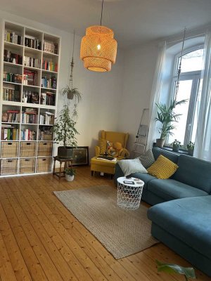 Attraktive 2,5 Zimmer Wohnung mit Altbau-Charme
