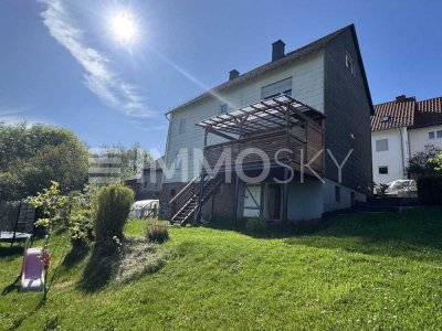 Viel Platz für Ihre Familie: Einfamilienhaus mit Gartenparadies