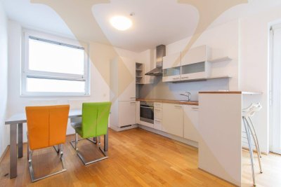 Möblierte 2,5-Zimmer-Wohnung samt moderner Einbauküche und großzügigem Balkon in Linz nähe UKH zu vermieten!