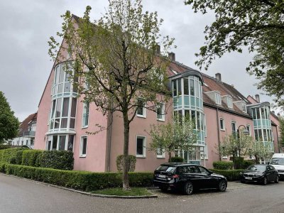 Galerie-Wohnung mit 1,5 Zimmern und EBK in Karlsfeld