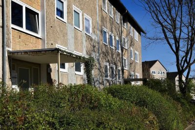 Großzügige 3-Zimmer-Wohnung mit Balkon auf dem Laagberg // EG rechts