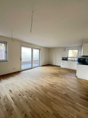 Traumhafte 3 Zi. Erdgeschosswohnung mit großem Garten und hochwertiger Einbauküche