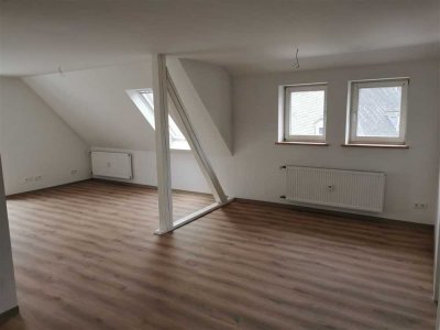 schöne Dachgeschoss Wohnung im Zentrum von Hadamar