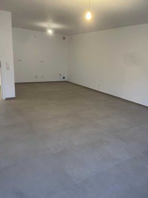 Exklusive, sanierte 3-Zimmer-Wohnung mit Balkon in Walzbachtal Jöhlingen