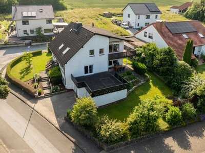 offene Besichtigung: 21.09.2025, 13:00 - 14:00 Uhr, EFH mit 258 m² Whfl. in Nordborchen!