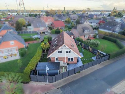 Einfamilienhaus: Wohntraum in direkter Elbnähe