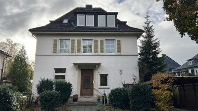 Stilvolle, sanierte 3-Raum-Dachgeschosswohnung in Hamm