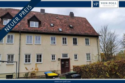 Ruhig gelegenes Mehrfamilienhaus mit sechs Wohneinheiten. Der Preis gilt nur bis zum 31.12.2025.