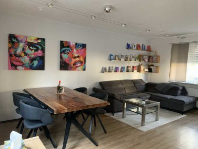REUPLOAD: Schöne 2-Zimmer Maisonette-Wohnung in ruhiger Lage Niedernhausen mit Einbauküche