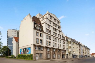 Helles, renoviertes Apartment in historischem, denkmalgeschütztem „Herkuleshaus“