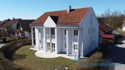 Toll ausgestattetes Wohnhaus in ruhiger Siedlungslage von Osterhofen