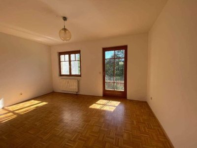 2-Zimmer Wohnung mit Terrasse zu vermieten!