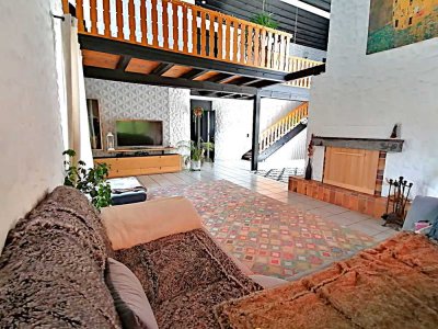 Exklusives EFH Bth., ca. 230 m2 Wfl., offene Galerie, Dachterrasse, Doppelgarage u.v.m.