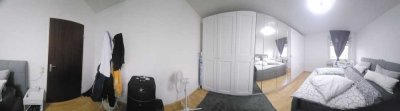 Schicke 3-Zimmer Wohnung mit Balkon und Möble übernahme