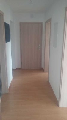 Geräumige Wohnung, OT Gundelfingen/Haunsheim, 2ZKB, ca. 75m² , ruhige Lage 1.OG mit Balkon