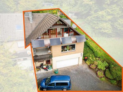 Stadtnah im Grünen - großes Haus mit Garten, Galerie und Doppelgarage