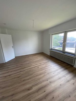 Helle 3-Zimmer-Wohnung in Leverkusen- direkt zu beziehen