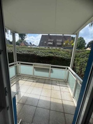 attraktive 3 Zimmer Erdgeschosswohnung mit Balkon in Kaßlerfeld