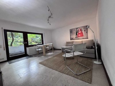 möblierte 1-Zimmer mit großer Terrasse und Garten