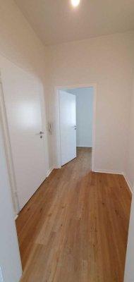 Schöne 1-Zimmer-Wohnung mit neuer Einbauküche in Oberhausen (Marienviertel)