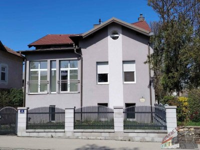 Tolles Mehrfamilienhaus bietet vielfache Nutzungsmöglichkeit auf 3 Etagen – zentrale Lage in Maria Enzersdorf!