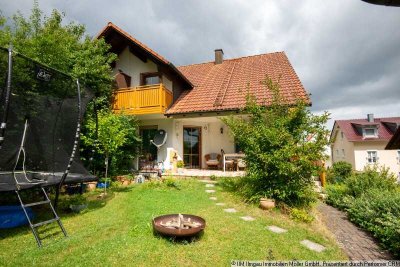 Großzügige DHH mit sonniger Terrasse - in zentrumsnaher Lage - keine Käuferprovision!