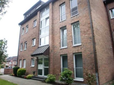Ansprechende und gepflegte 2-Raum-EG-Wohnung mit geh. Innenausstattung mit EBK in Mönchengladbach