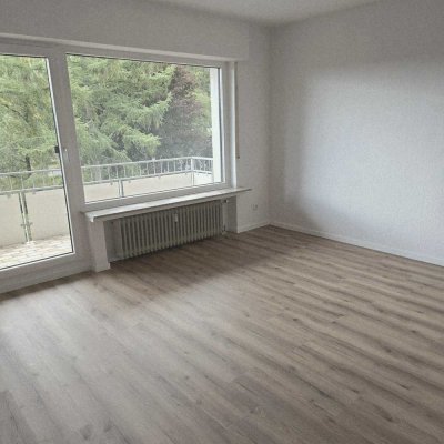 Renovierte barrierearme 2 Zimmerwohnung mit Balkon (Oeneking)