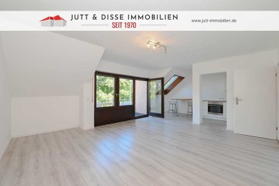 Modernisierte 1 Zimmer Dachgeschosswhg. mit sonnigem Balkon u. Garage in Rastatt
