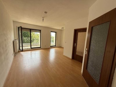 Erstbezug nach Sanierung: 1,5 Zi. Wohnung im 1. OG in Heidelberg-Emmertsgrund