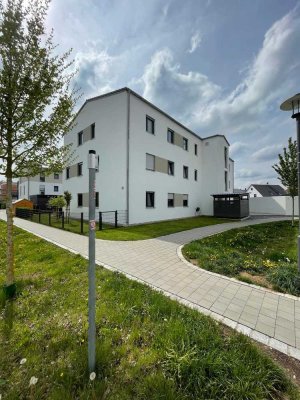Neuwertige 3-Zimmer-Wohnung mit Balkon und Einbauküche in Barbing
